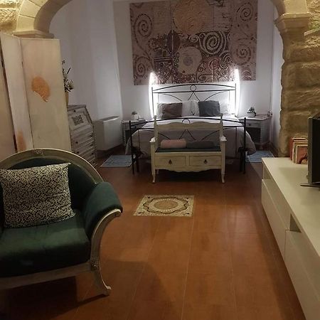 Tula Lughera B&B מראה חיצוני תמונה